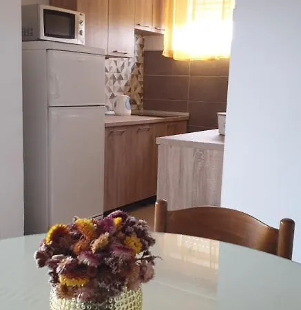 Lena Apartment *